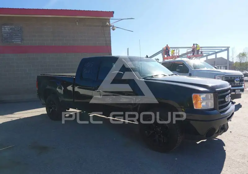 2013 GMC Sierra photo