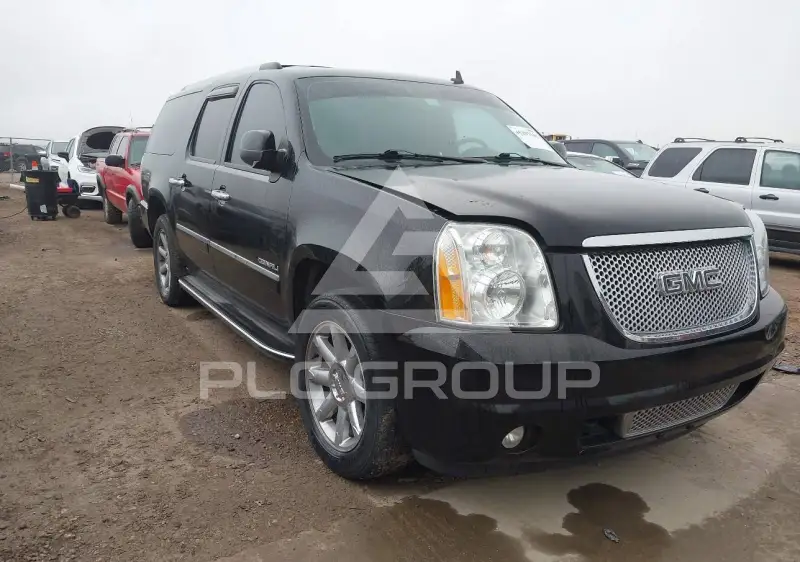 2013 GMC YUKON photo