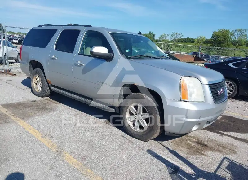 2013 GMC YUKON photo
