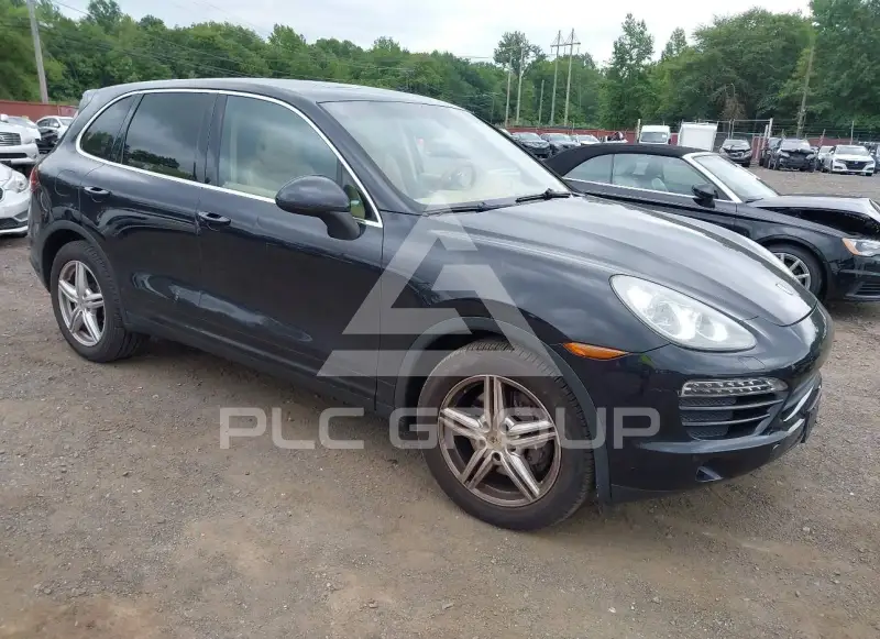 2013 Porsche Cayenne photo