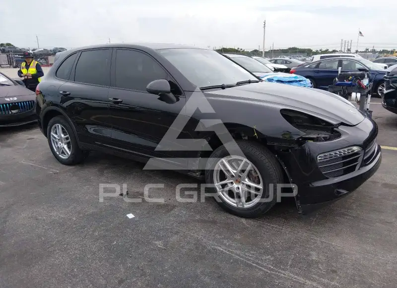 2013 Porsche Cayenne photo