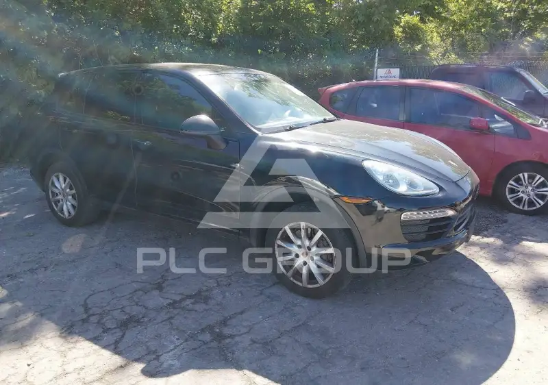 2013 Porsche Cayenne photo
