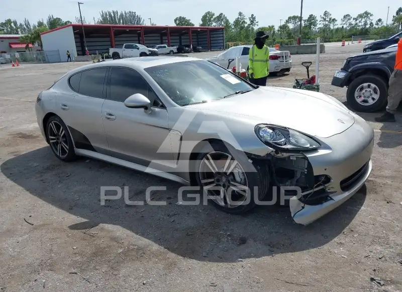 2013 Porsche Panamera фото