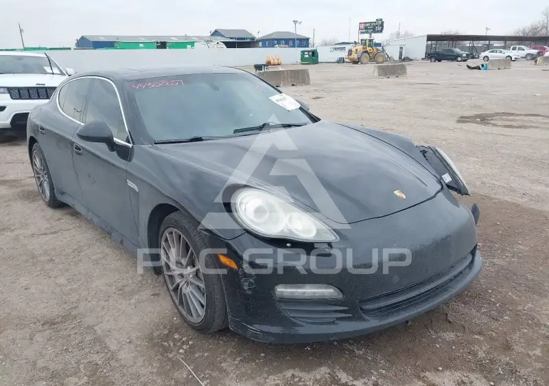 2013 Porsche Panamera фото