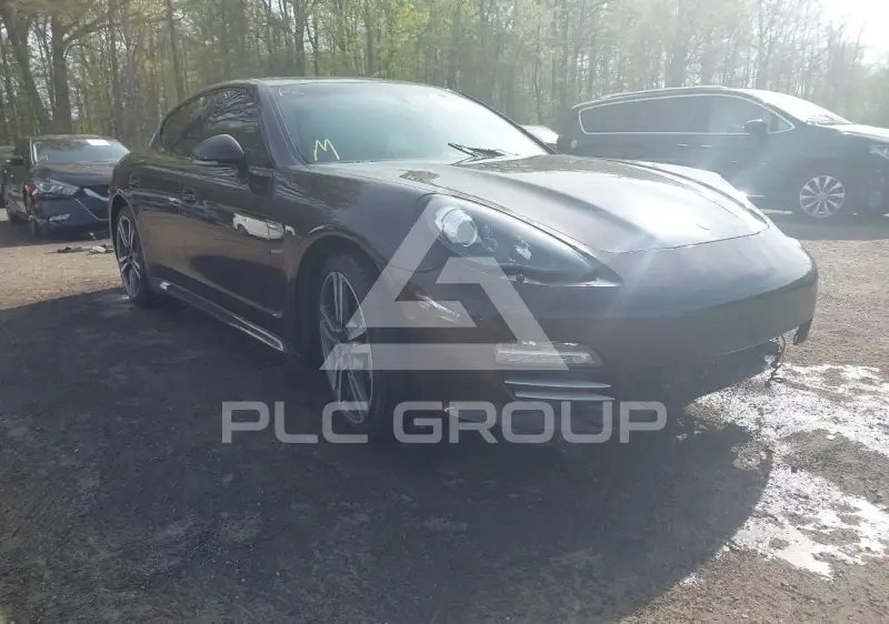 2013 Porsche Panamera фото
