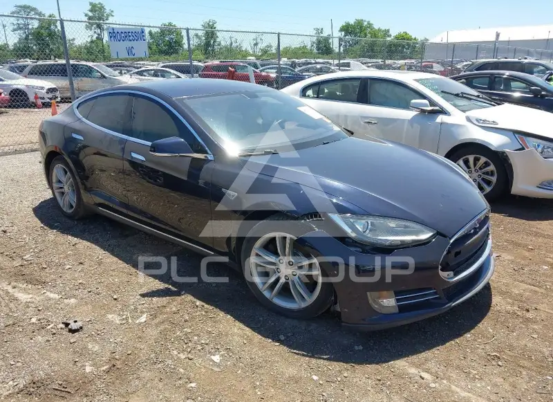 2013 Tesla Model S фото