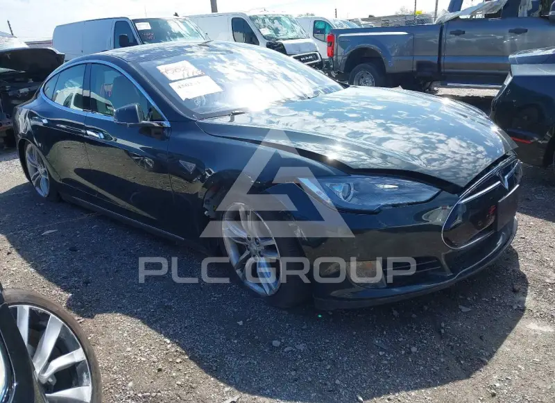 2013 Tesla Model S фото