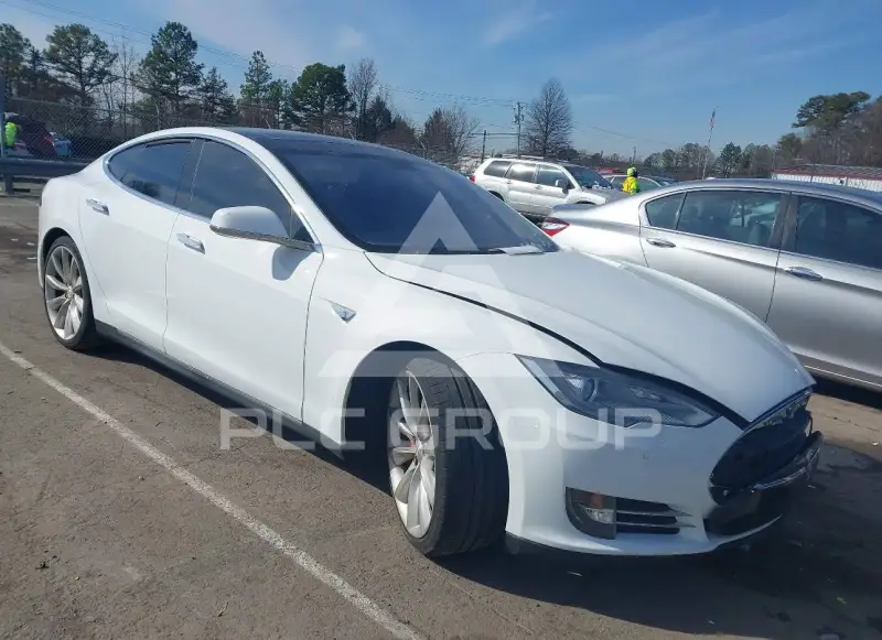 2013 Tesla Model S фото