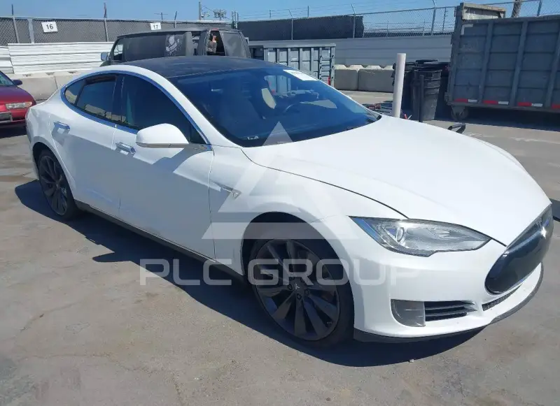 2013 Tesla Model S фото