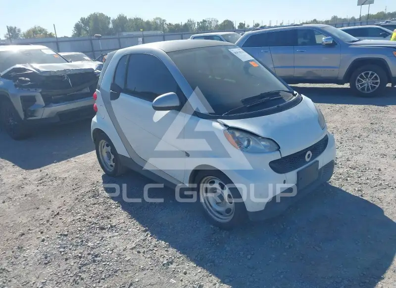 2013 Smart FORTWO photo