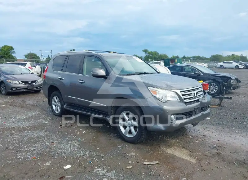 2013 Lexus GX460 photo