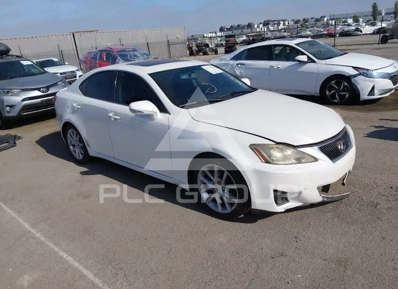 2013 Lexus IS250 фото