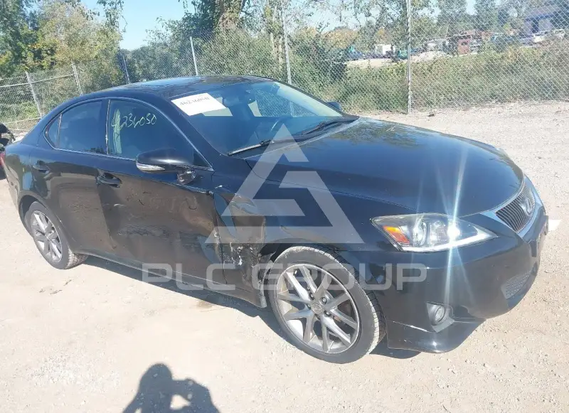 2013 Lexus IS250 фото