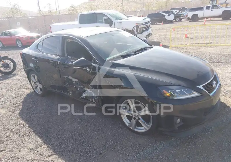 2013 Lexus IS250 photo