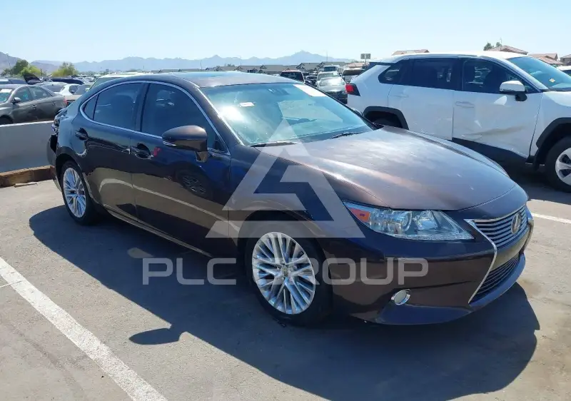 2013 Lexus ES350 photo