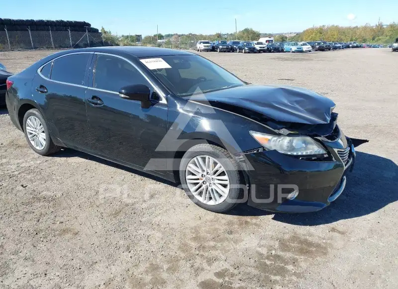 2013 Lexus ES350 photo