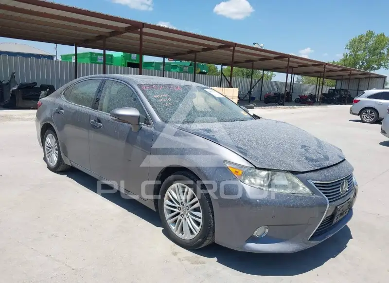 2013 Lexus ES350 photo
