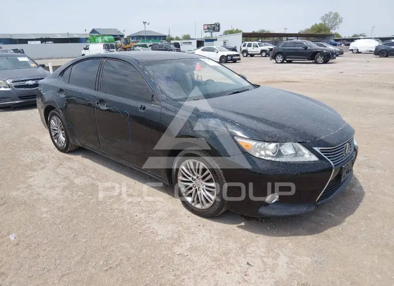 2013 Lexus ES350 photo