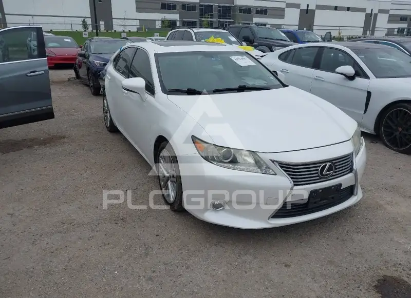 2013 Lexus ES350 фото