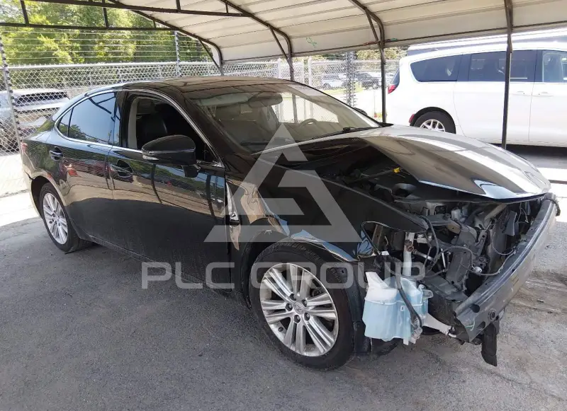 2013 Lexus ES350 photo