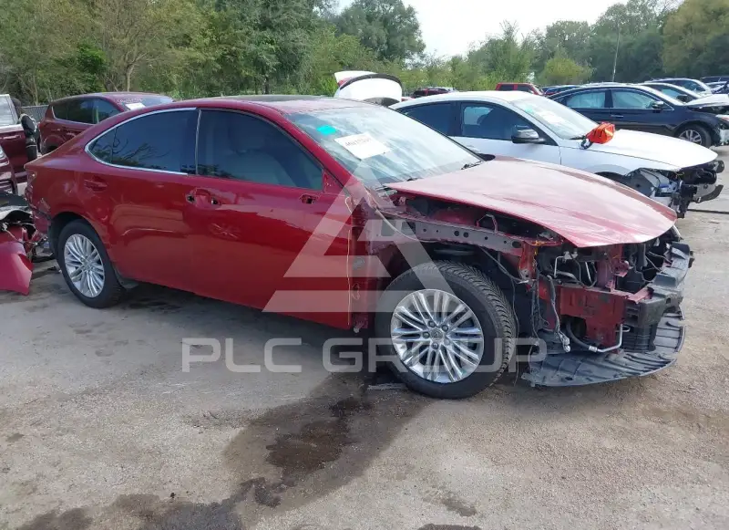 2013 Lexus ES350 photo