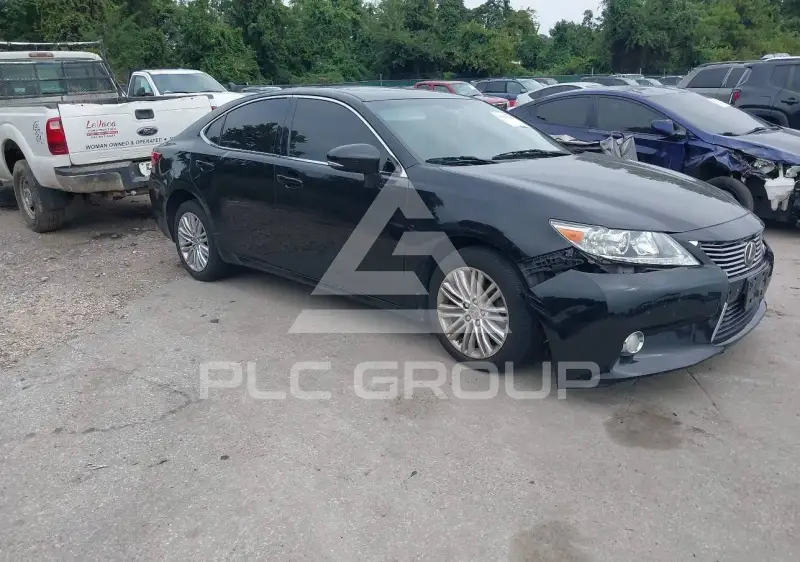 2013 Lexus ES350 photo