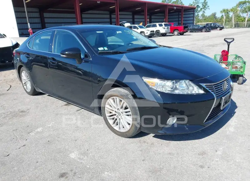 2013 Lexus ES350 фото