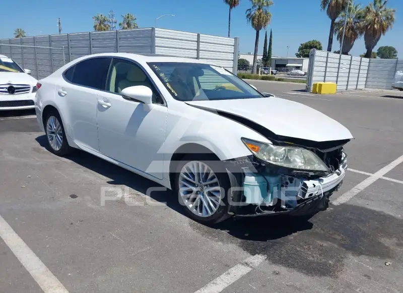 2013 Lexus ES350 фото