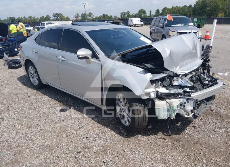2013 Lexus ES350 фото