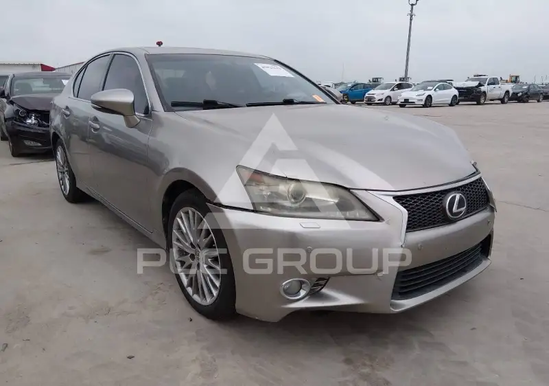 2013 Lexus GS350 photo