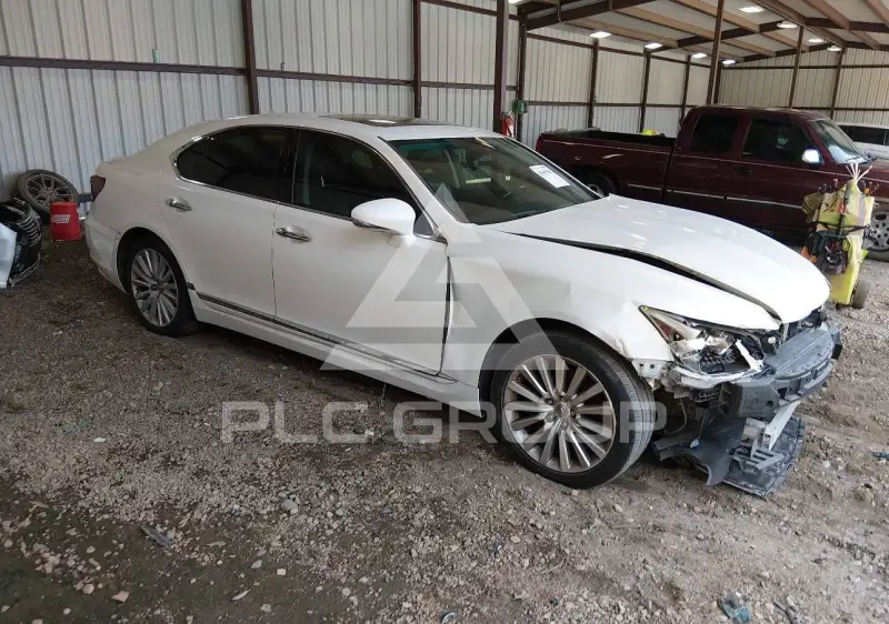 2013 Lexus LS460 photo
