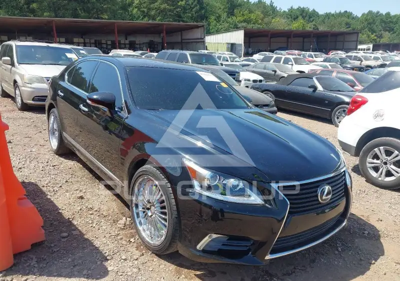 2013 Lexus LS460 photo