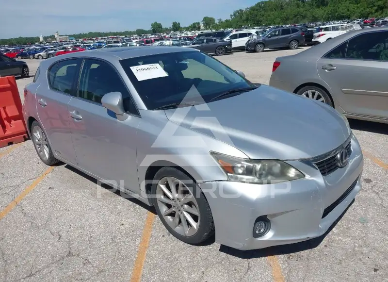 2013 Lexus CT200 фото