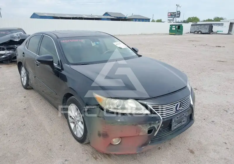 2013 Lexus ES300 фото