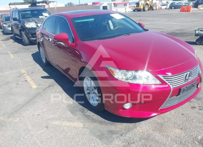 2013 Lexus ES300 фото