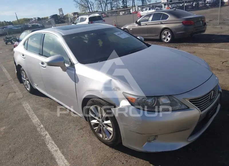 2013 Lexus ES300 фото