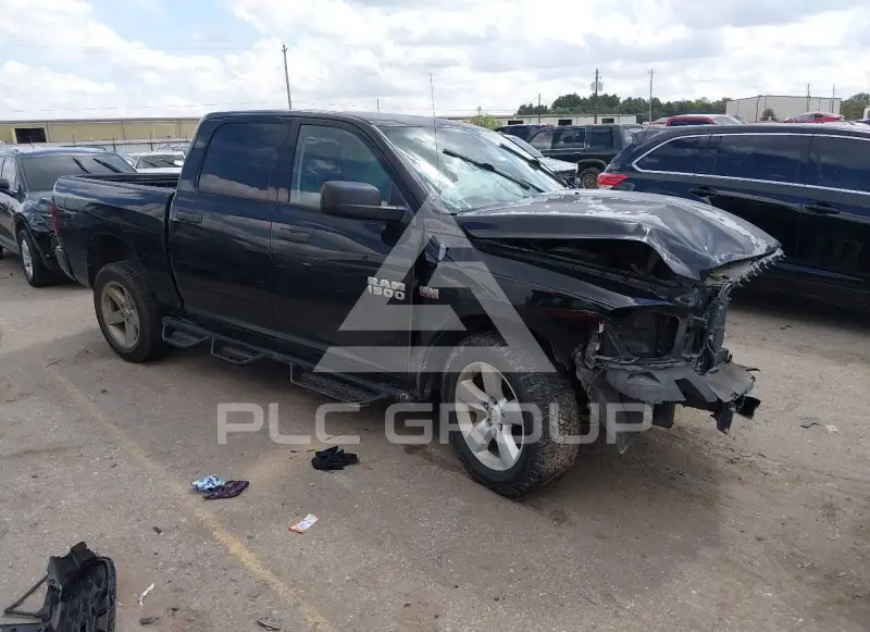2013 RAM 1500 photo