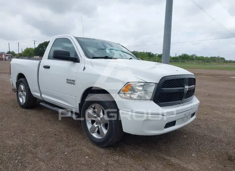 2013 RAM 1500 photo