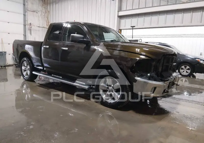 2013 RAM 1500 photo