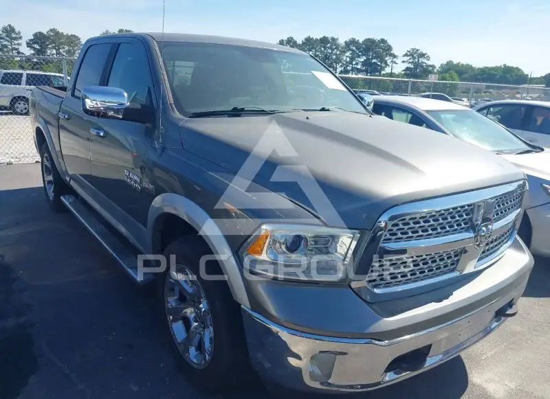 2013 RAM 1500 фото