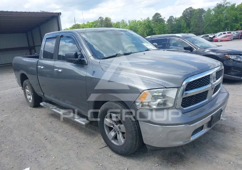 2013 RAM 1500 photo