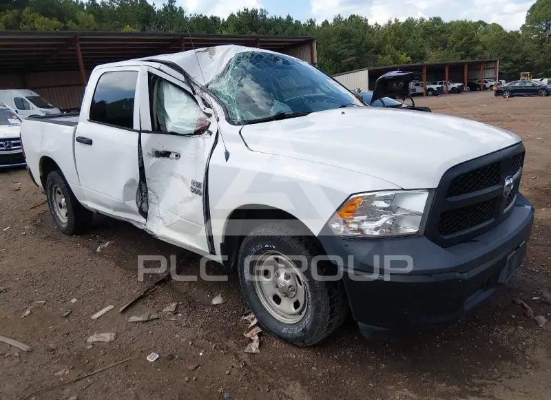 2013 RAM 1500 photo