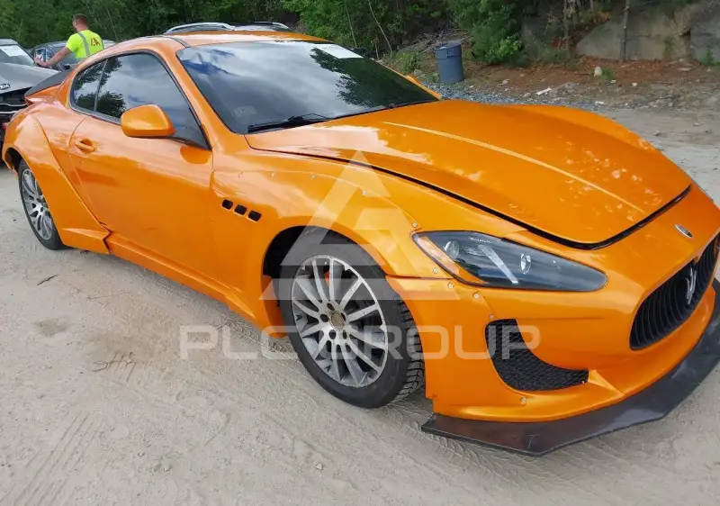 2013 Maserati GRANTURISMO фото