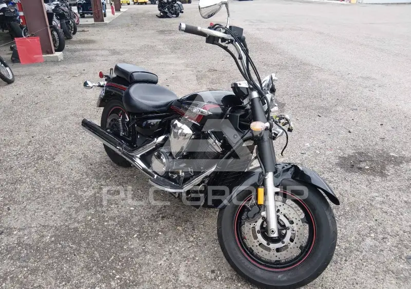 2013 Yamaha XVS1100 фото
