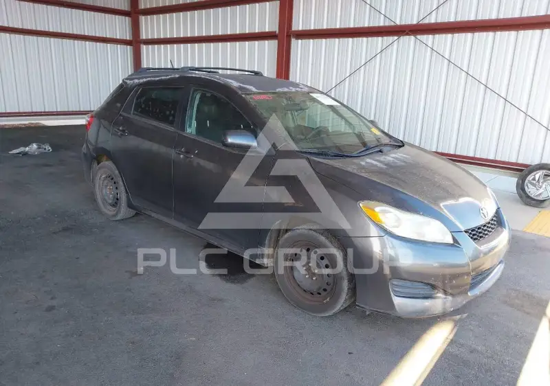 2013 Toyota MATRIX фото