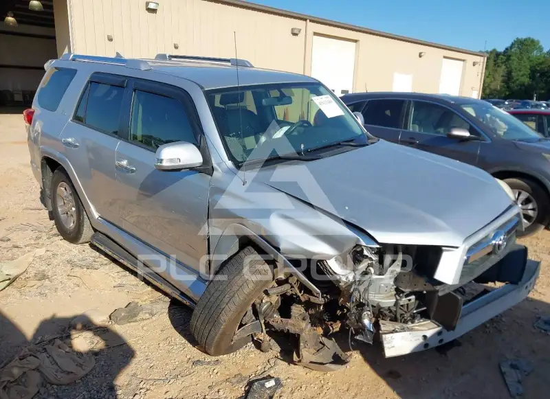 2013 Toyota 4 RUNNER фото