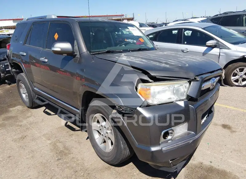 2013 Toyota 4 RUNNER фото