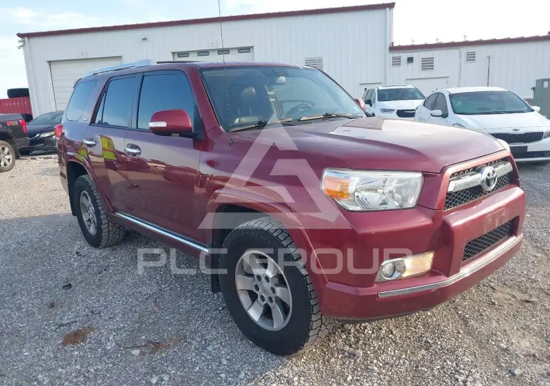 2013 Toyota 4 RUNNER фото