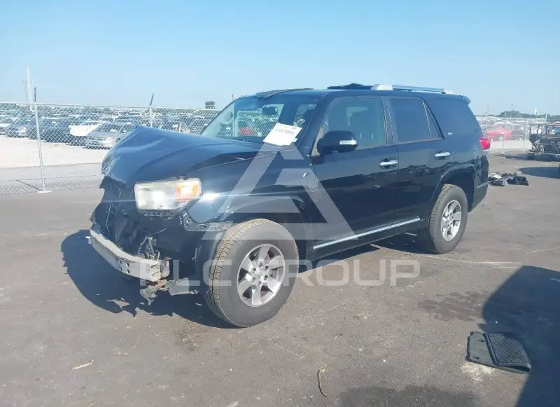2013 Toyota 4 RUNNER фото