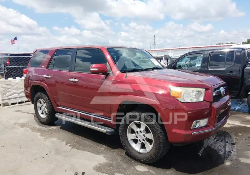 2013 Toyota 4 RUNNER фото
